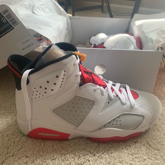 Air Jordan 6 Retro Hare - Picture 4 of 5